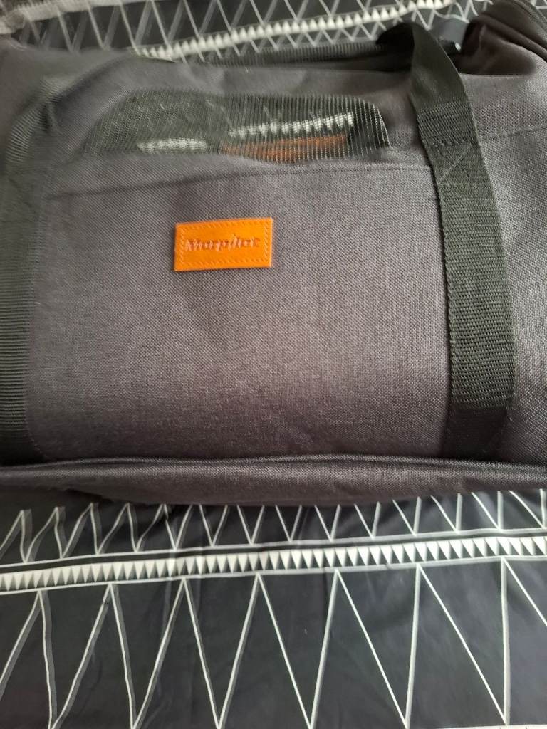 Cat or small dog carrier 