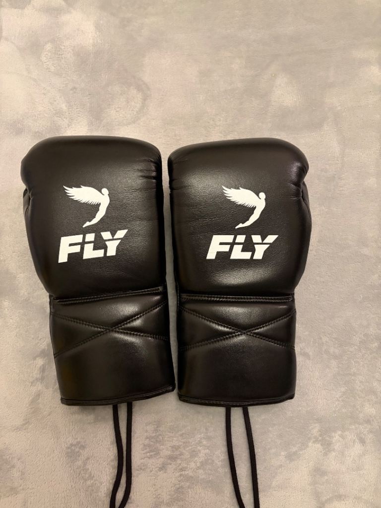 Fly Superlace Boxing Gloves – 16oz