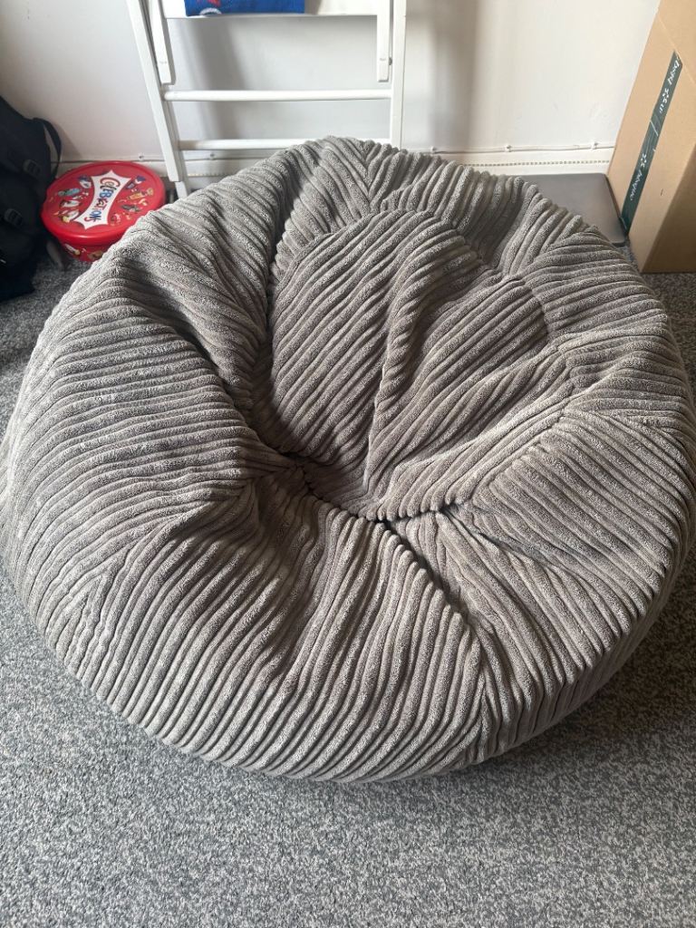 Lounge Pug Bean Bag and Foot Stool