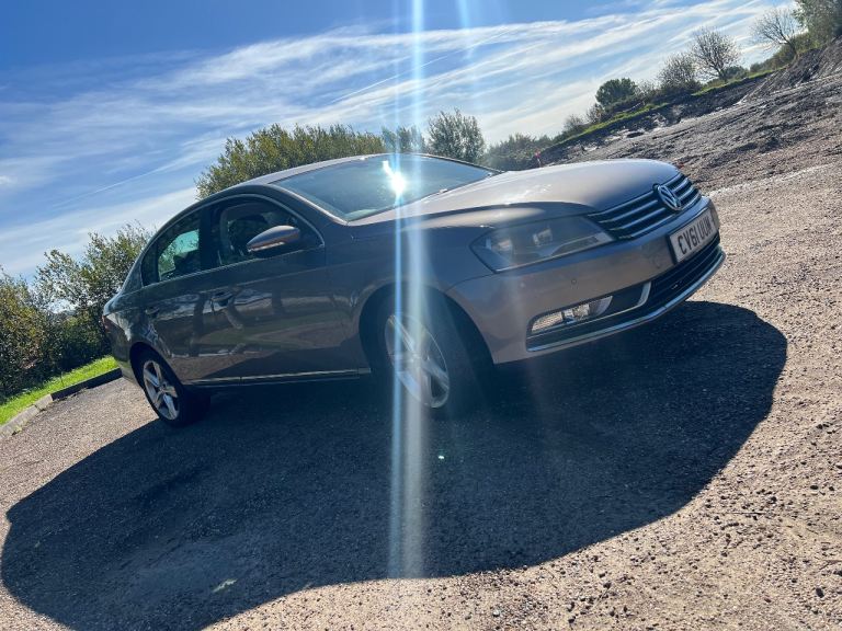 Volkswagen, PASSAT, Saloon, 2011, Manual, 1968 (cc), 4 doors