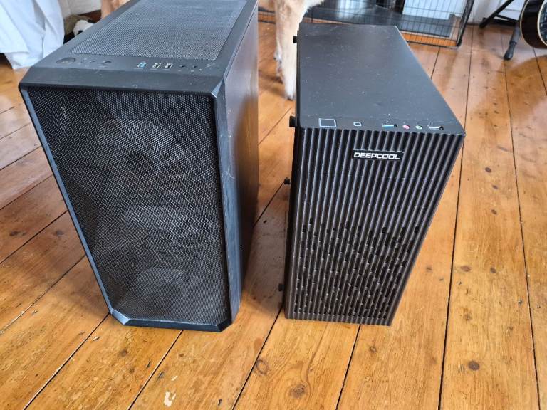 2 x glass sided PC cases £10 each
