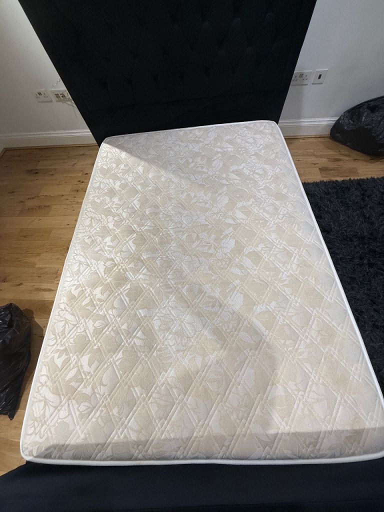 Double mattress 