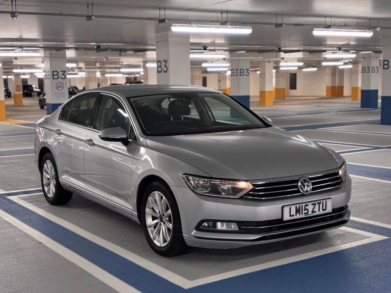 Volkswagen, PASSAT, Saloon, 2015, Manual, 1598 (cc), 4 doors