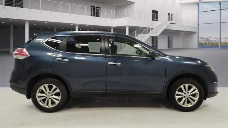 2016 Nissan X-Trail 1.6 DiG-T Acenta 5dr ++ PANROOF / ULEZ / 7 SERVICES ++ ESTATE Petrol Manual