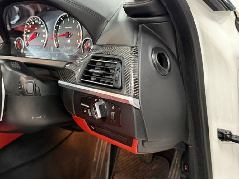 2014 61 BMW M6 4.4 V8 CONVERTIBLE 2DR PETROL DCT EURO 5 (S/S) (560 PS)