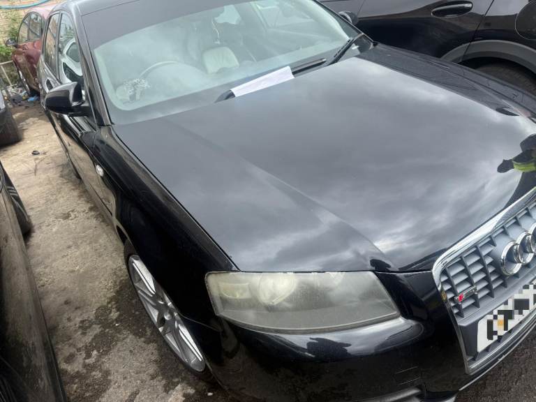 Breaking spare parts audi a3 8p 