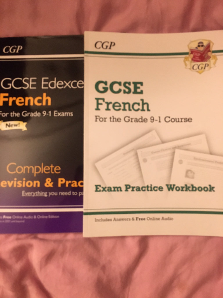 GCSE French Edexcel Complete Revision and Practice Grade 9-1 Course