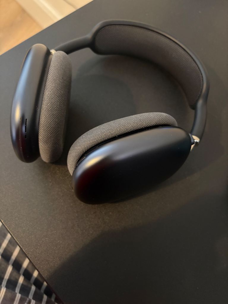 AirPods max 