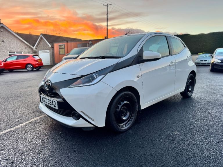 image for 2018 Toyota Aygo AUTOMATIC 1L - Not Peugeot 107 108 208 or Volkswagen polo 