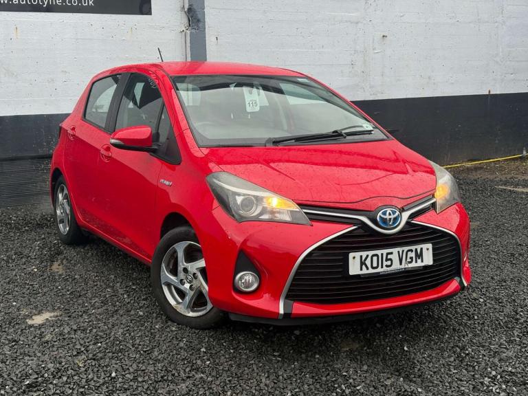 2015 Toyota Yaris 1.5 Hybrid Icon 5dr CVT HATCHBACK PETROL/ELECTRIC Automatic