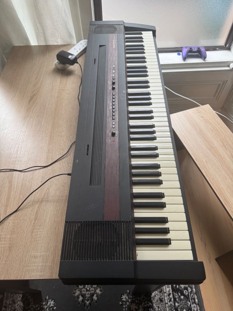 Roland Ep 77 