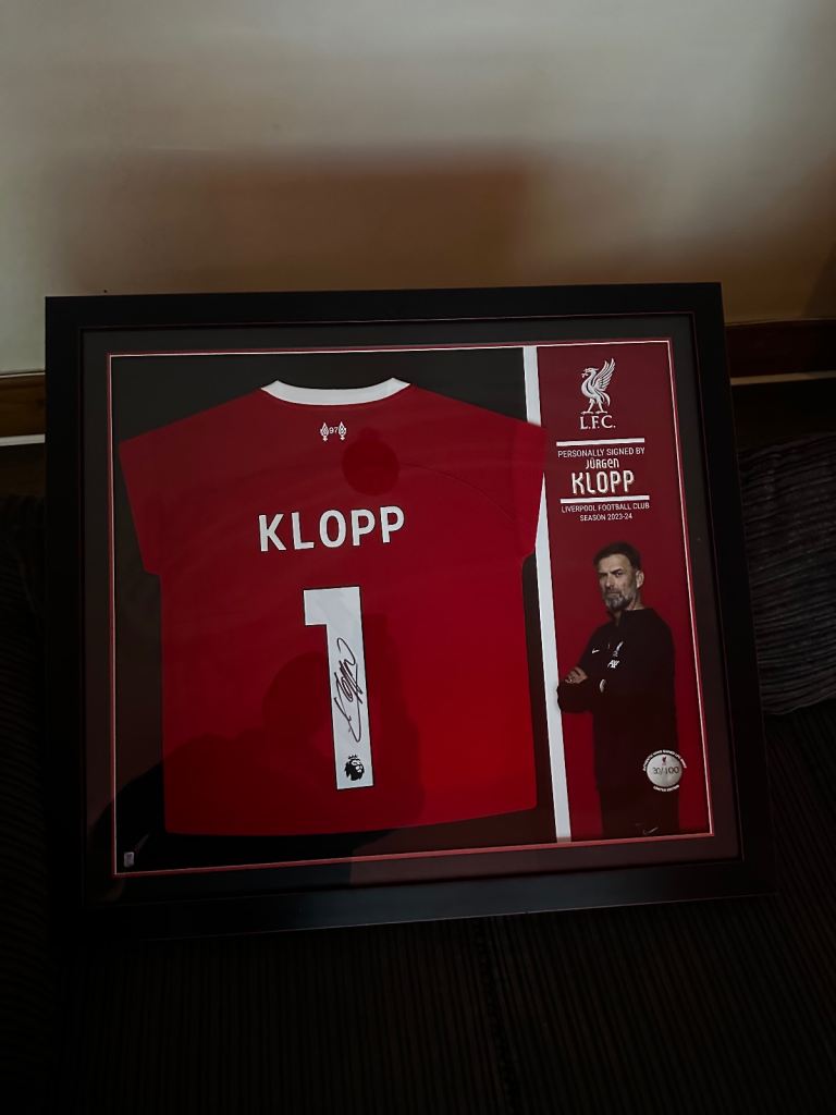 FOR SALE – SIGNED LIVERPOOL FC SHIRT (JÜRGEN KLOPP)