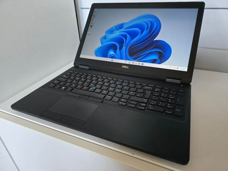 Dell Latitude 5590 15inch Intel i5, 8GB Ram, Win 11