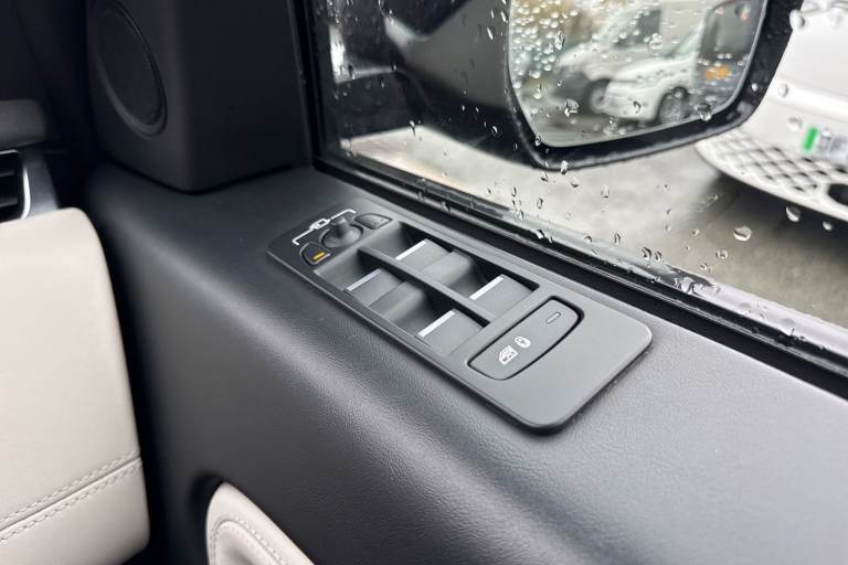 2020 Land Rover Discovery Sport 2.0 D180 MHEV R-Dynamic HSE Auto 4WD Euro 6 (s/s) 5dr SUV DIESEL ...