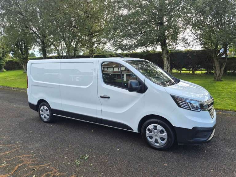 2022 Renault Trafic Business+ 2.0 DCI .....LWB