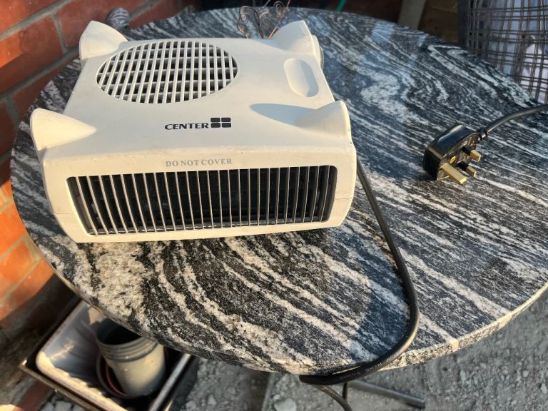 White CENTER Portable Fan  - Good Condition, Ready to Use