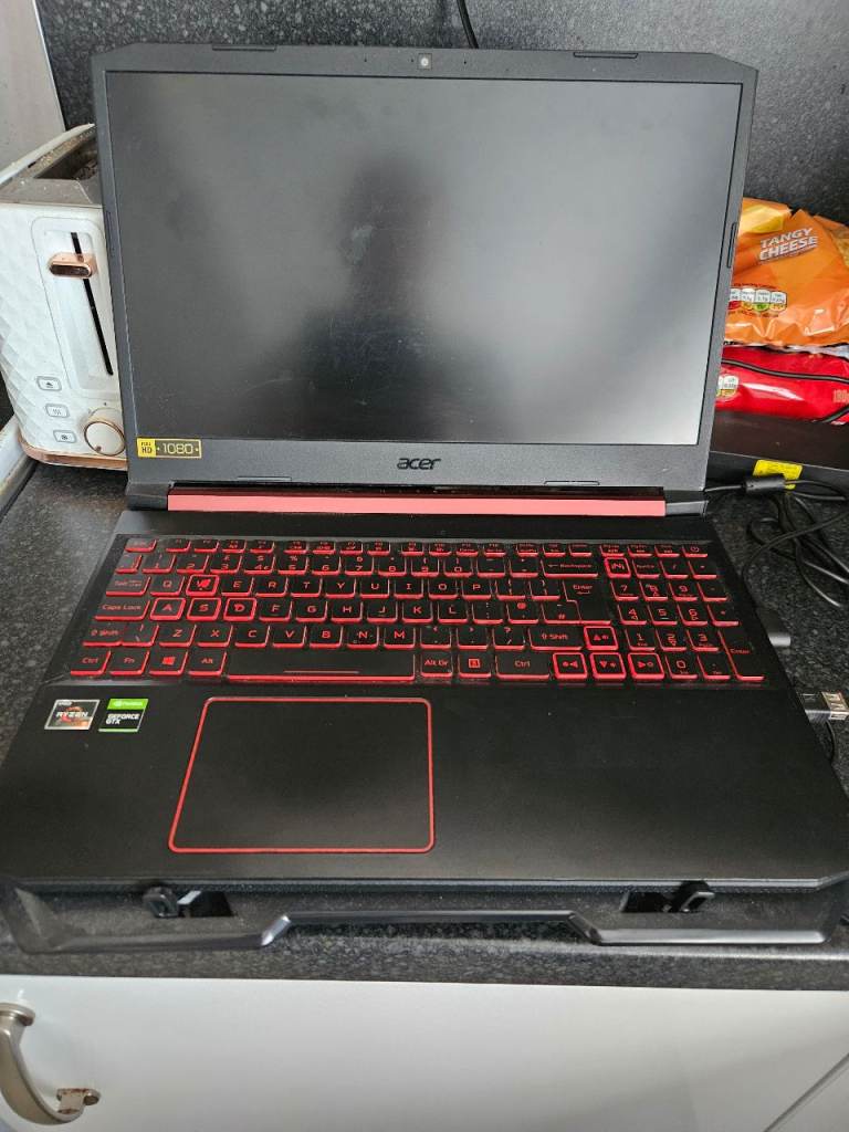 Acer nitro 5 gaming laptop (swaps)