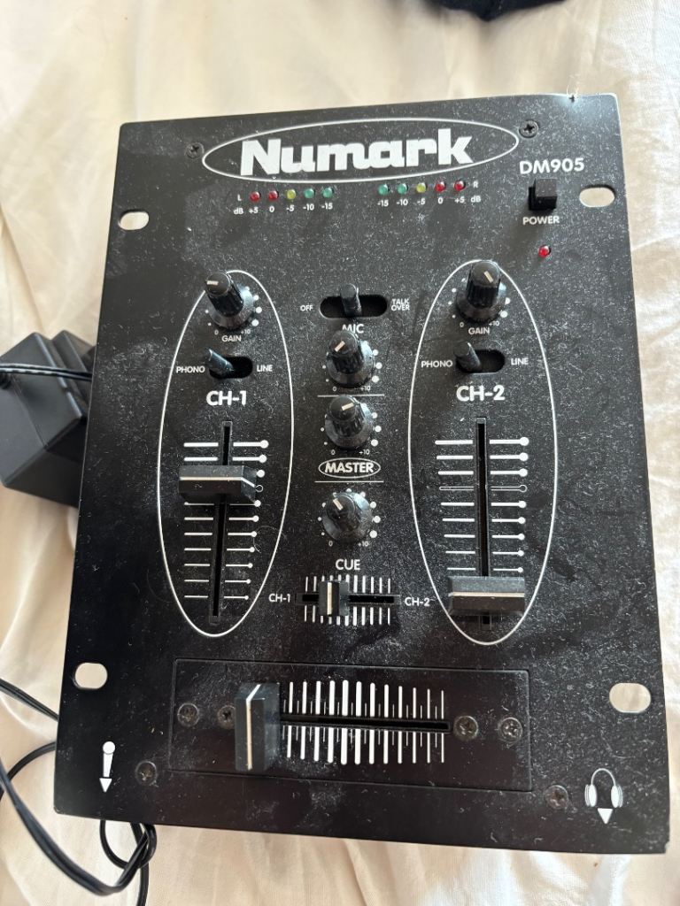 Numark DM905 vintage mixer