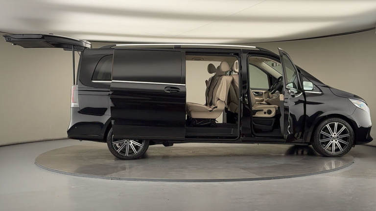 2025 Mercedes-Benz V-Class 2.0 V220d Premium MPV 5dr Diesel G-Tronic+ Euro 6 (s/s) (8 Seat, Extra...