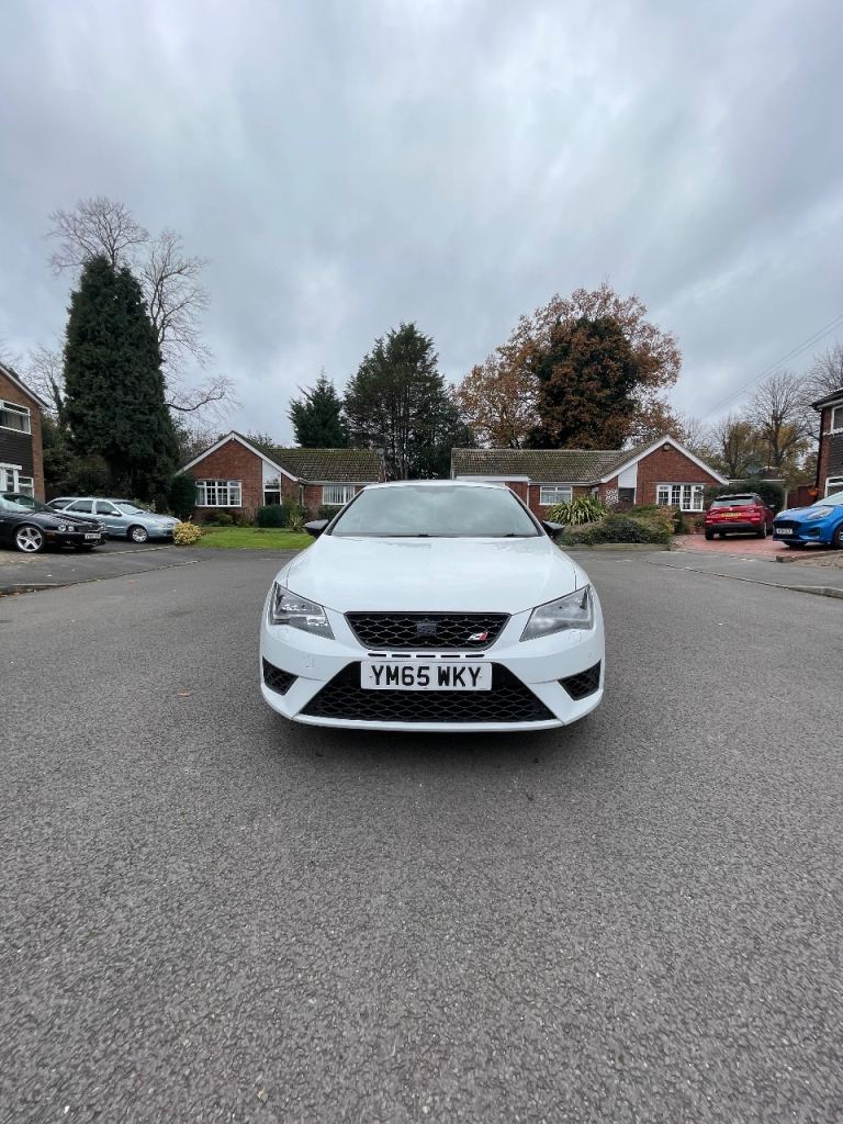 Seat Leon cupra 290 gti vrs golf r s3 