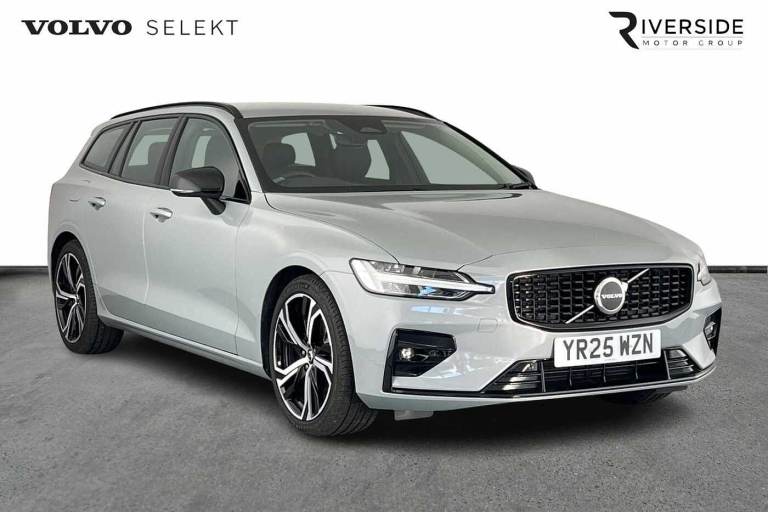 2025 Volvo V60 B4 Plus, Mild hybrid, Petrol, Dark Estate Petrol Automatic