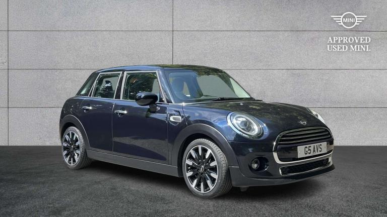 2019 MINI Hatch 1.5 Cooper Classic II 5dr [Comfort/Nav Pack] Hatchback Petrol Manual