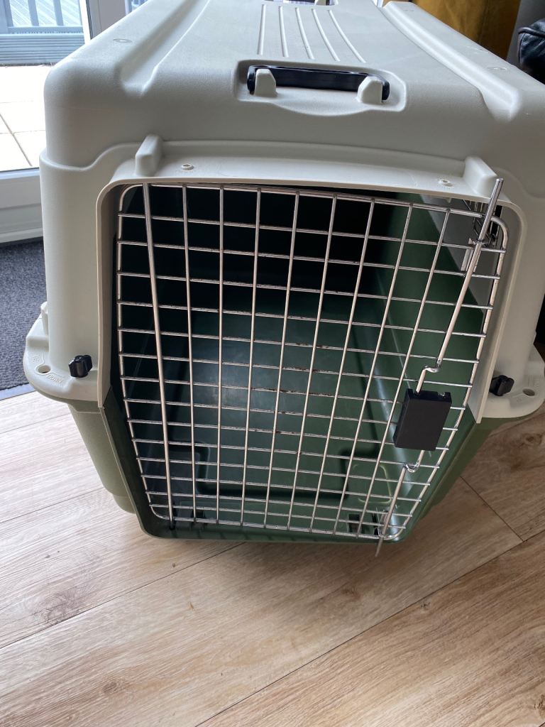 Large dog  travelling transporter 