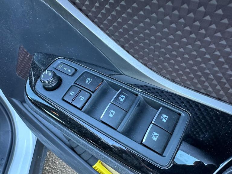 2018 Toyota C-HR 1.8 Hybrid Excel 5dr CVT HATCHBACK Petrol/Electric Automatic