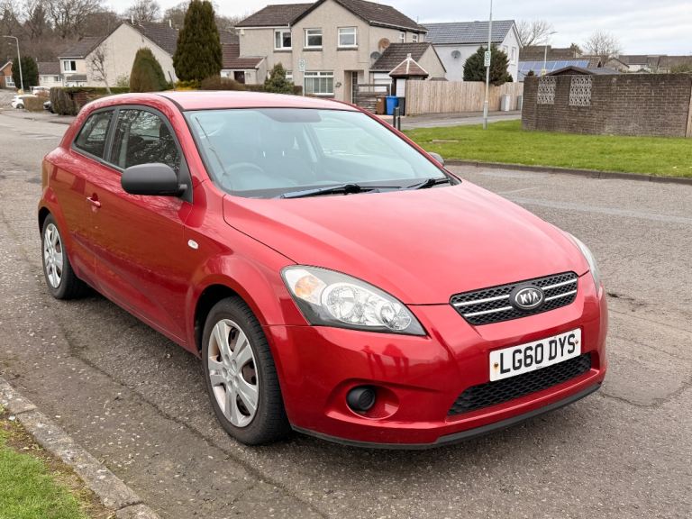 Kia, PRO CEED, Hatchback, 2010, Manual, 1396 (cc), 3 doors