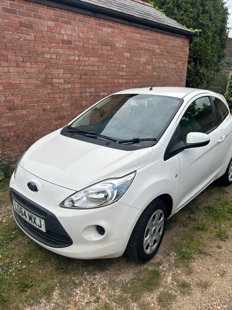 Ford, KA, Hatchback, 2015, Manual, 1242 (cc), 3 doors