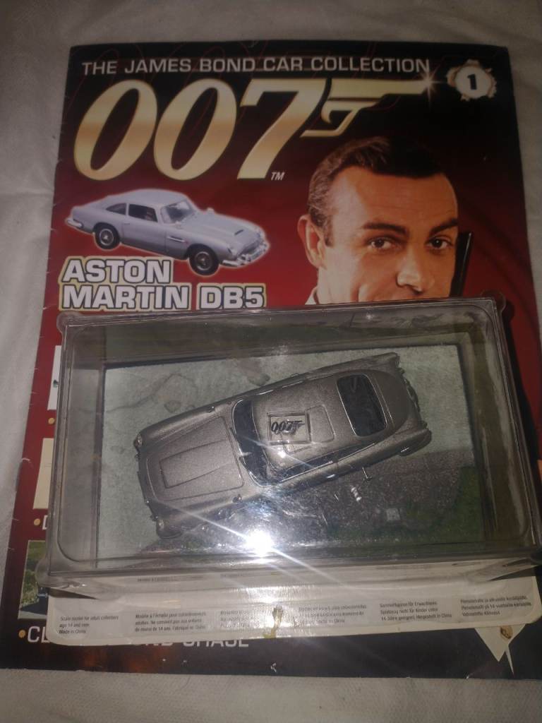 The James bond car collection 2007 With Magazine And Car