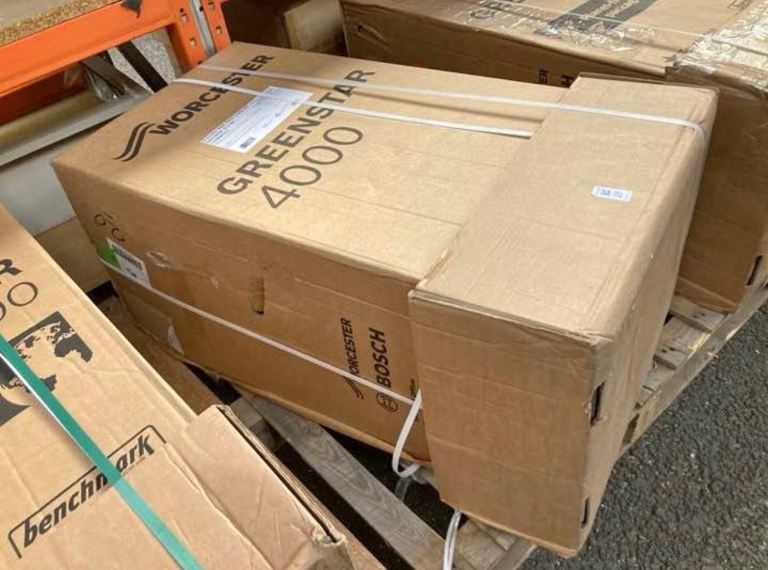 Worcester Greenstar 4000 25kW Combi Boiler | Brand New | Sealed Box