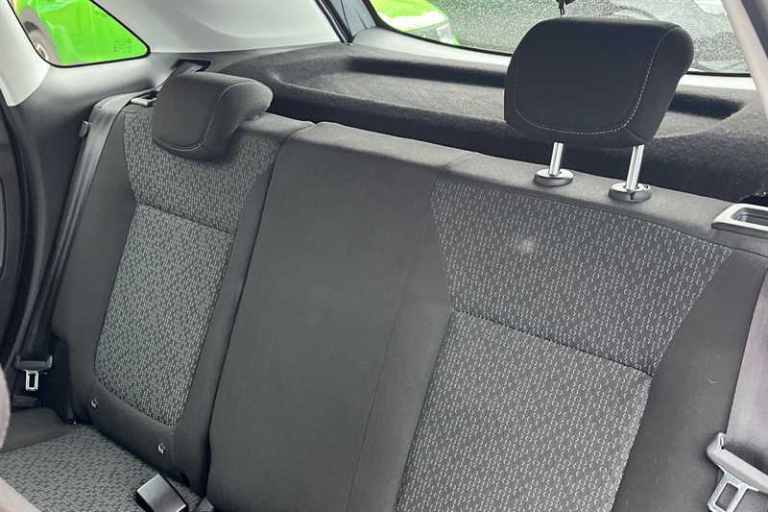 2019 Vauxhall Crossland X 1.2 SE 5dr HATCHBACK PETROL Manual