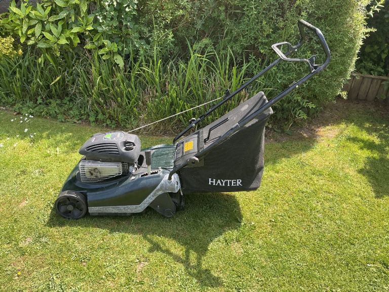 Hayter spirit 41  lawnmower 