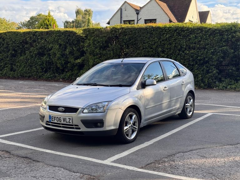Ford focus 2006 Manual 2L Petrol 12 months mot