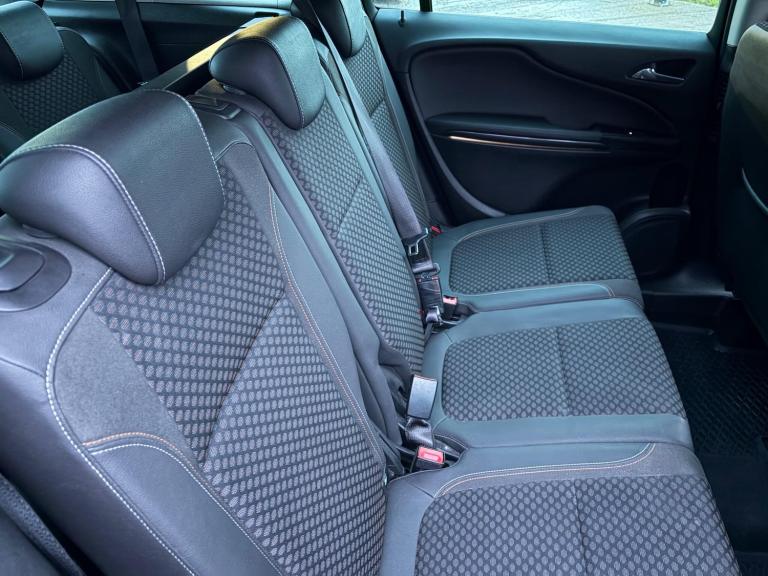 2017 Vauxhall Zafira 2.0 CDTi Tech Line Nav 5dr MPV DIESEL Manual