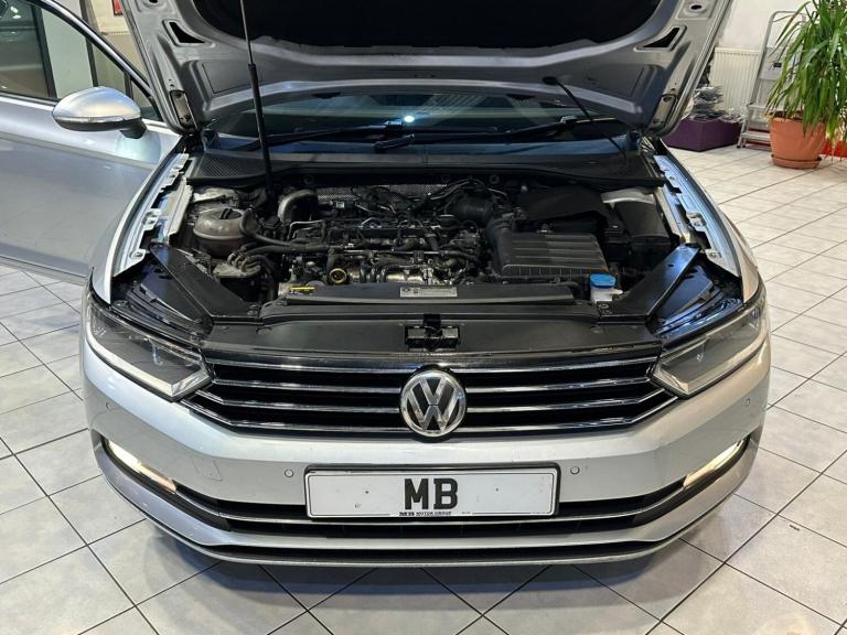 VOLKSWAGEN PASSAT 2.0 TDI BlueMotion Tech SE Business 2015
