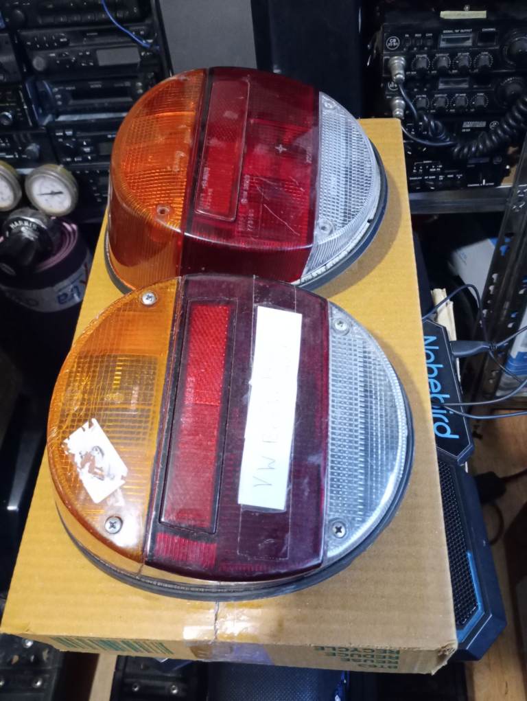 VW Beetle Tail Lights Assembly - 1974-79 Elephant foot taillight Fifft 773140