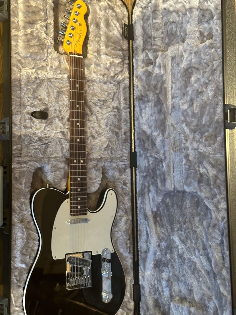 Fender Telecaster American Ultra EB
