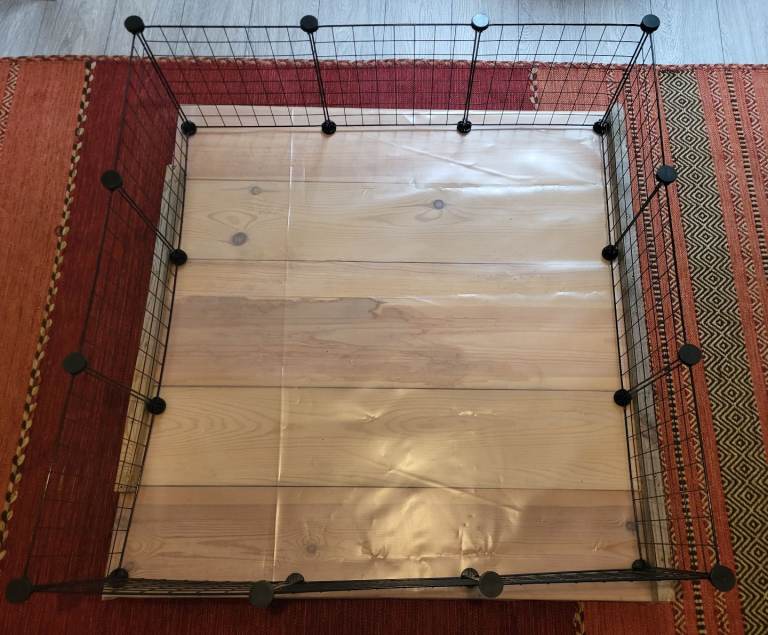 Solid Pine Pet Pen With Cage And Liners