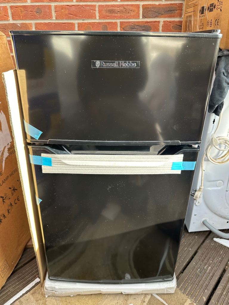 RUSSELL ROBBS  fridge/freezer   85L  48cm wide ( RH85UCFF482E1B )  