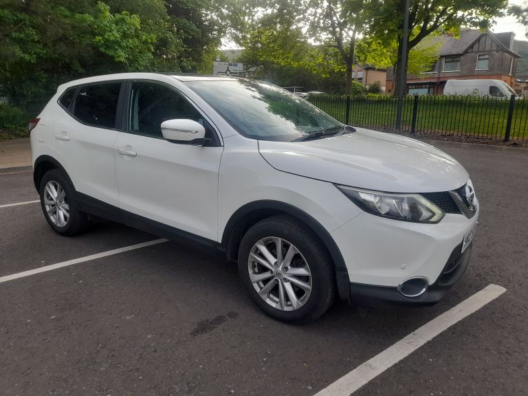 Nissan, QASHQAI, Hatchback, 2014, Manual, 1197 (cc), 5 doors