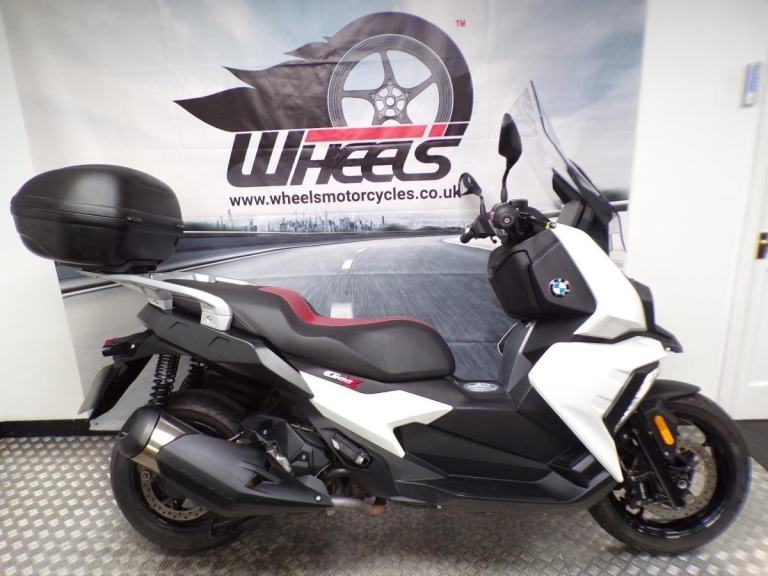 2018 BMW C400X SE ONLY 11025 MILES FROM NEW