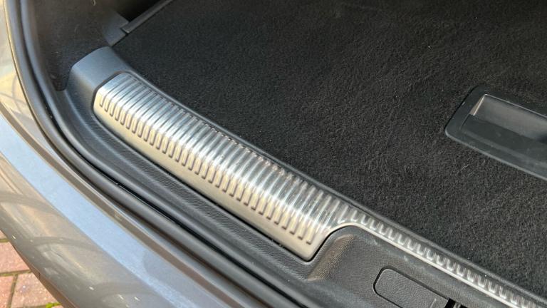 2022 DS Automobiles DS 7 Crossback 1.6 E-TENSE 13.2kWh Opera Crossback 5dr Petrol Plug-in Hybrid ...