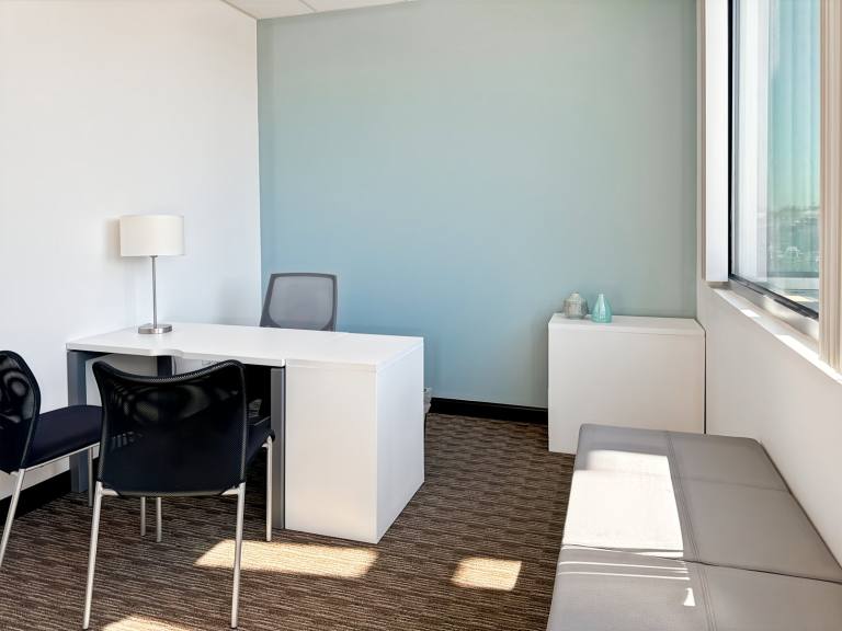 Norwich - NR2 4SZ \ Fully Furnished Office for 2 Workstations