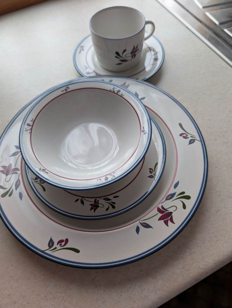 Dinner set 