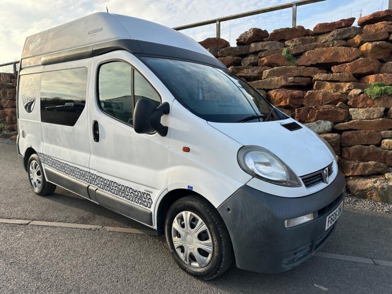 2006 Vauxhall Vivaro VAUXHALL VIVARO HIGH ROOF RETRO CAMPER CONVERSION FULLY KITTED GAS SOLAR  Pa...