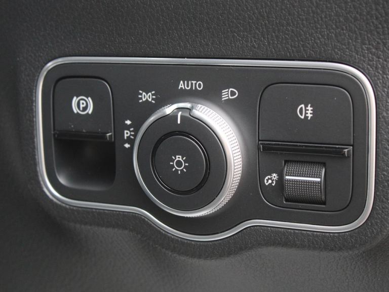 2024 Mercedes-Benz GLA 220d 4Matic AMG Line Premium Plus 5dr Auto Hatchback Diesel Automatic