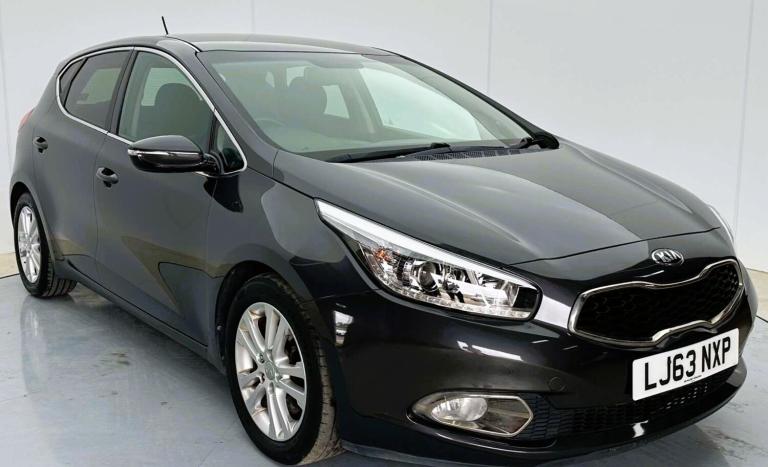 2013 Kia Ceed 1.6 GDi 3 Hatchback 5dr Petrol DCT Euro 5 (133 bhp) Petrol