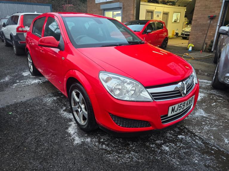 2009 Vauxhall Astra 1.4i 16V Active 5dr HATCHBACK Petrol Manual